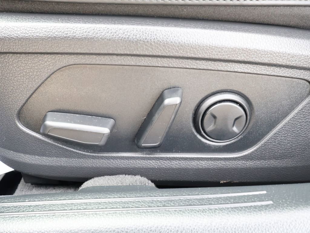 Used 2025 Kia K5 EX image 12