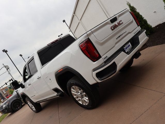 Used 2022 GMC Sierra 3500 Denali AWD/4WD image 4