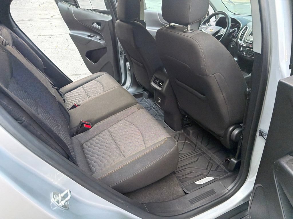 Used 2019 Chevrolet Equinox LT FWD image 14