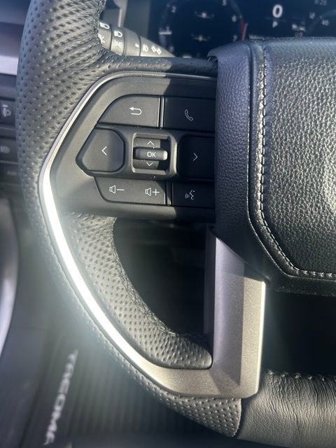 Used 2024 Toyota Tacoma TRD Off-Road w/ TRD Off Road Upgrade Package image 15