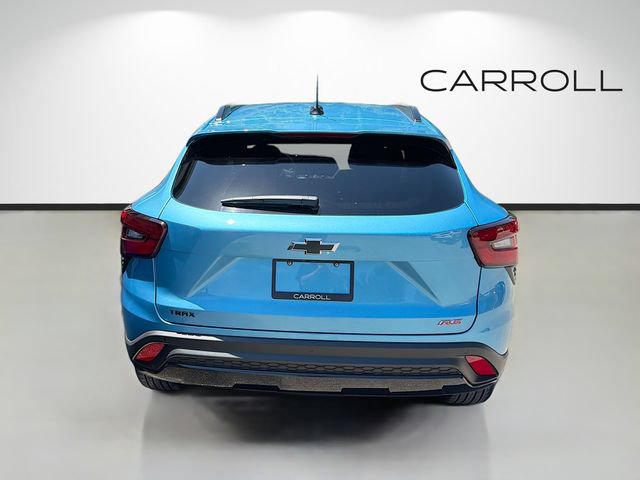 Used 2026 Chevrolet Trax RS w/ Sunroof Package FWD image 4