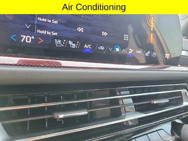 Used 2024 Chevrolet Traverse RS AWD/4WD image 16