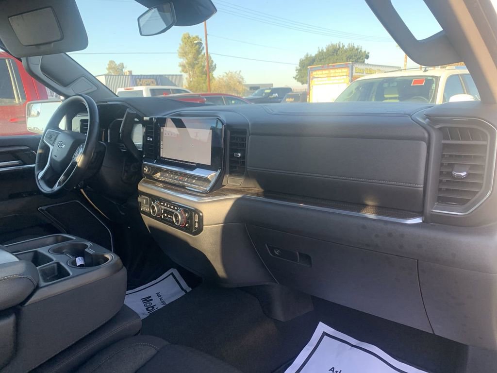 Certified 2024 Chevrolet Silverado 1500 RST image 27
