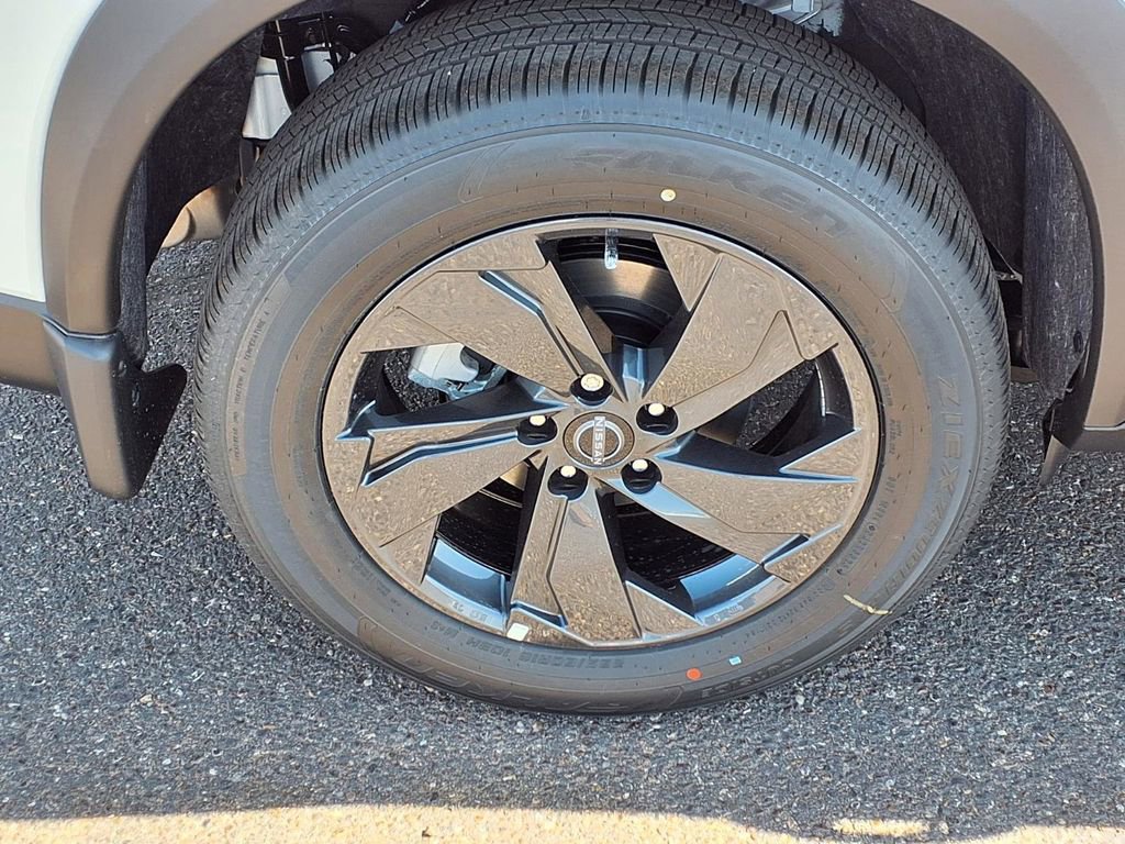 New 2026 Nissan Rogue SV image 9