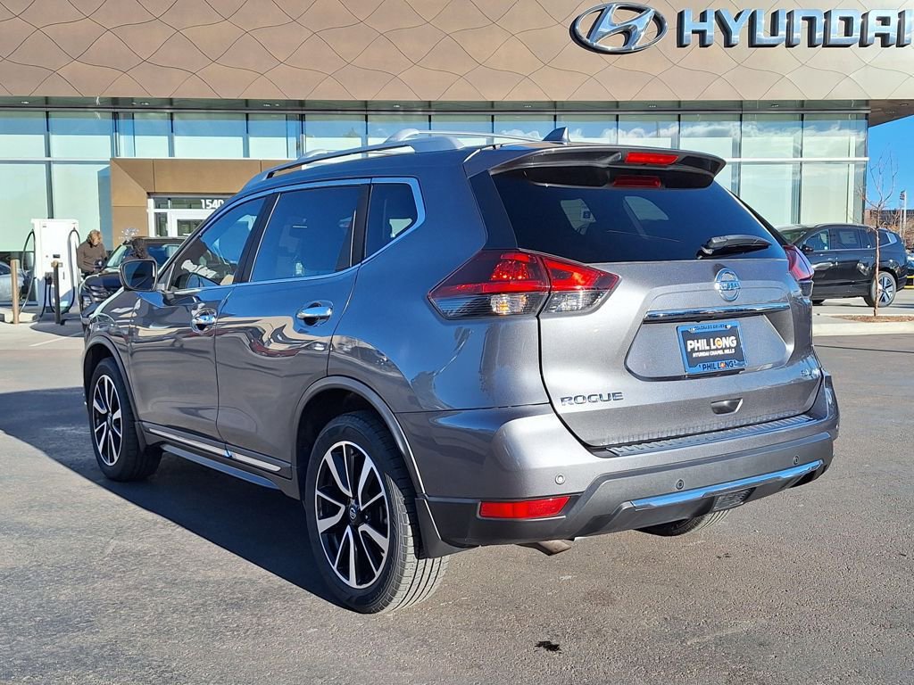 Used 2019 Nissan Rogue SL w/ Premium Package image 5