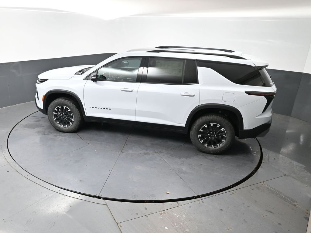 New 2026 Chevrolet Traverse Z71 w/ Enhanced Driving Package AWD/4WD image 39