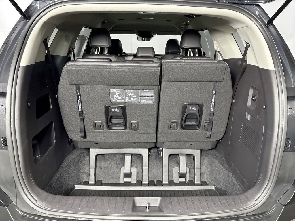 New 2026 Kia Carnival FWD image 20