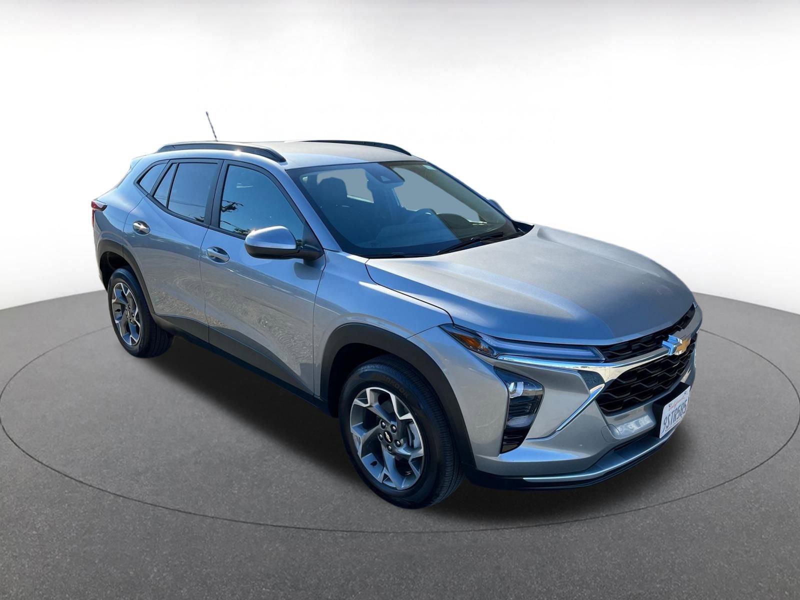 Used 2025 Chevrolet Trax LT