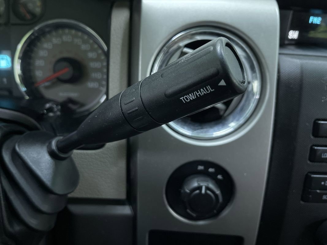 Used 2010 Ford F150 XLT image 23