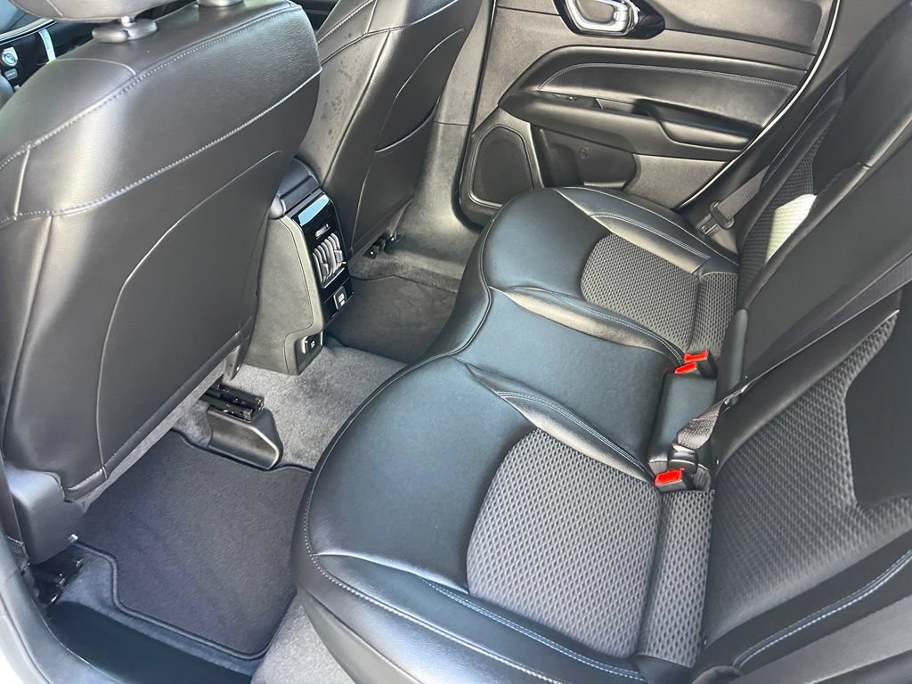New 2026 Jeep Compass Latitude AWD/4WD image 9