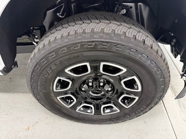 New 2026 Ford F250 Platinum w/ FX4 Off-Road Package image 5