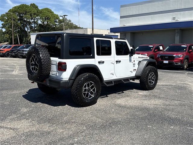 Used 2024 Jeep Wrangler Unlimited Rubicon image 5