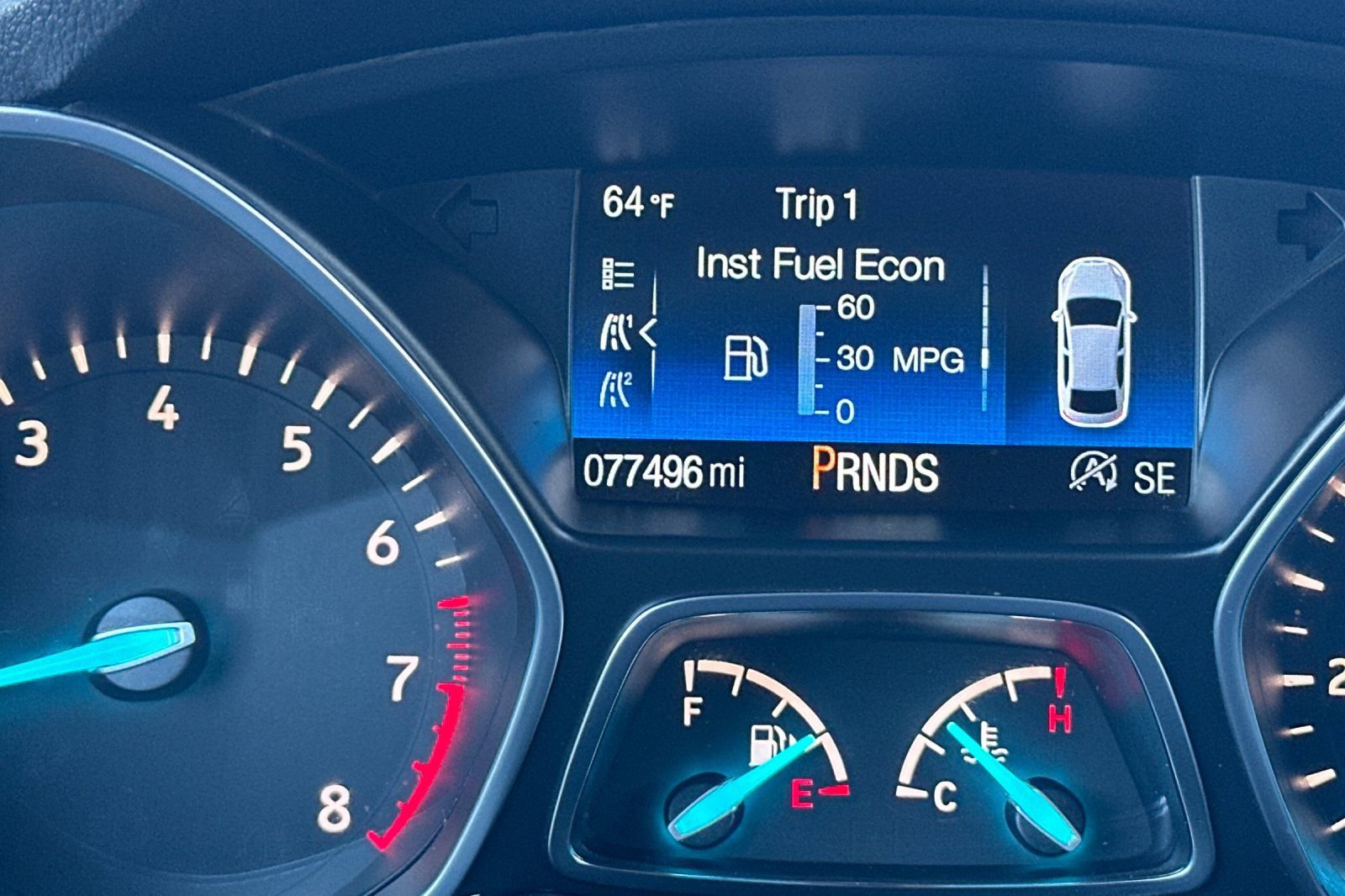 Used 2018 Ford Escape SE w/ SE Sport Appearance Package image 25