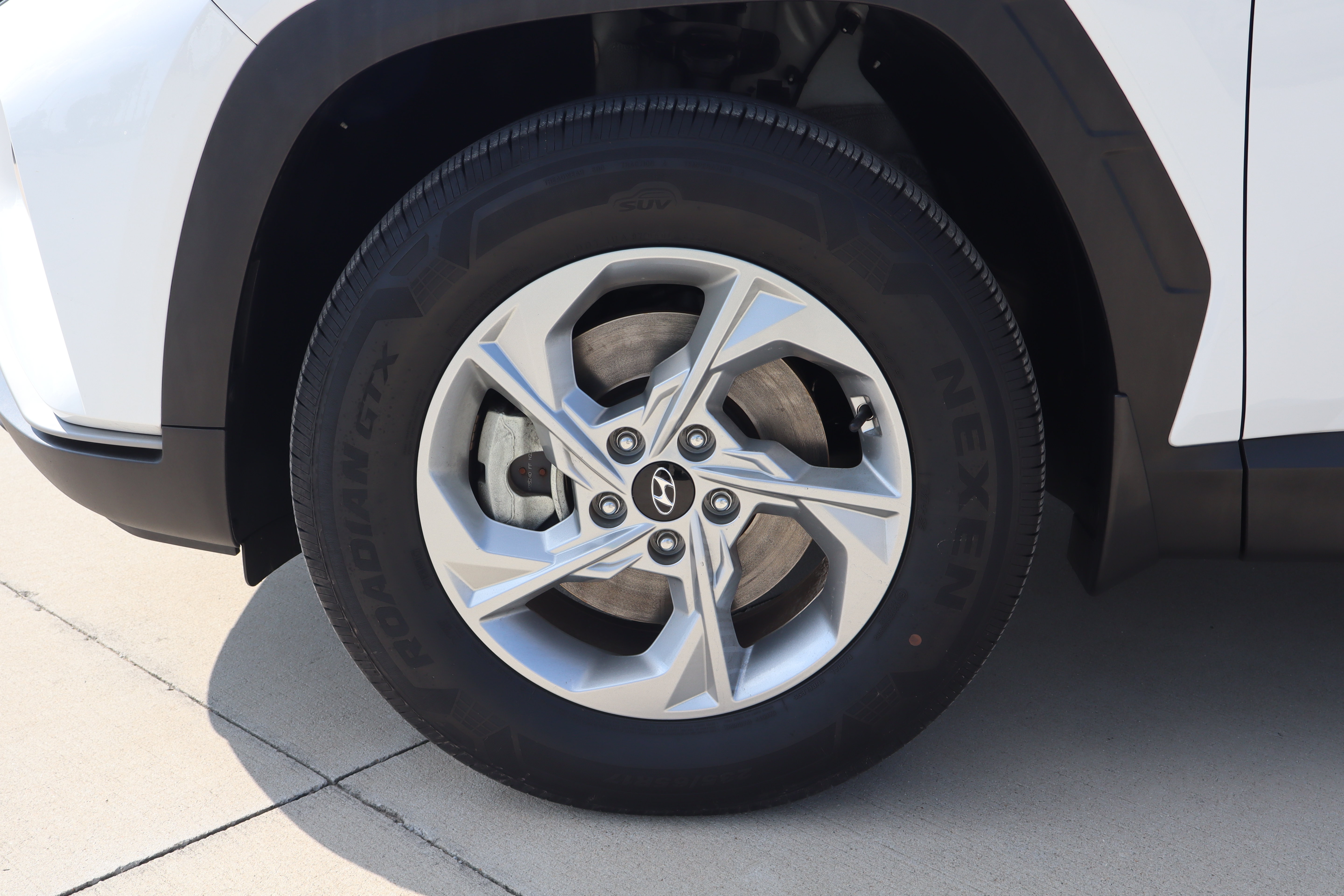Used 2024 Hyundai Tucson SE AWD/4WD image 23