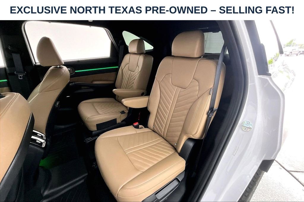 Used 2025 Kia Sorento SX Prestige w/ Olive Brown Leather Package AWD/4WD image 34