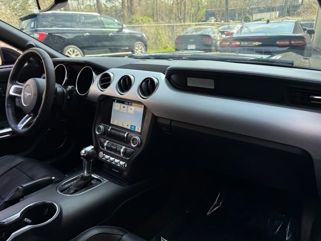 Used 2017 Ford Mustang Premium image 16