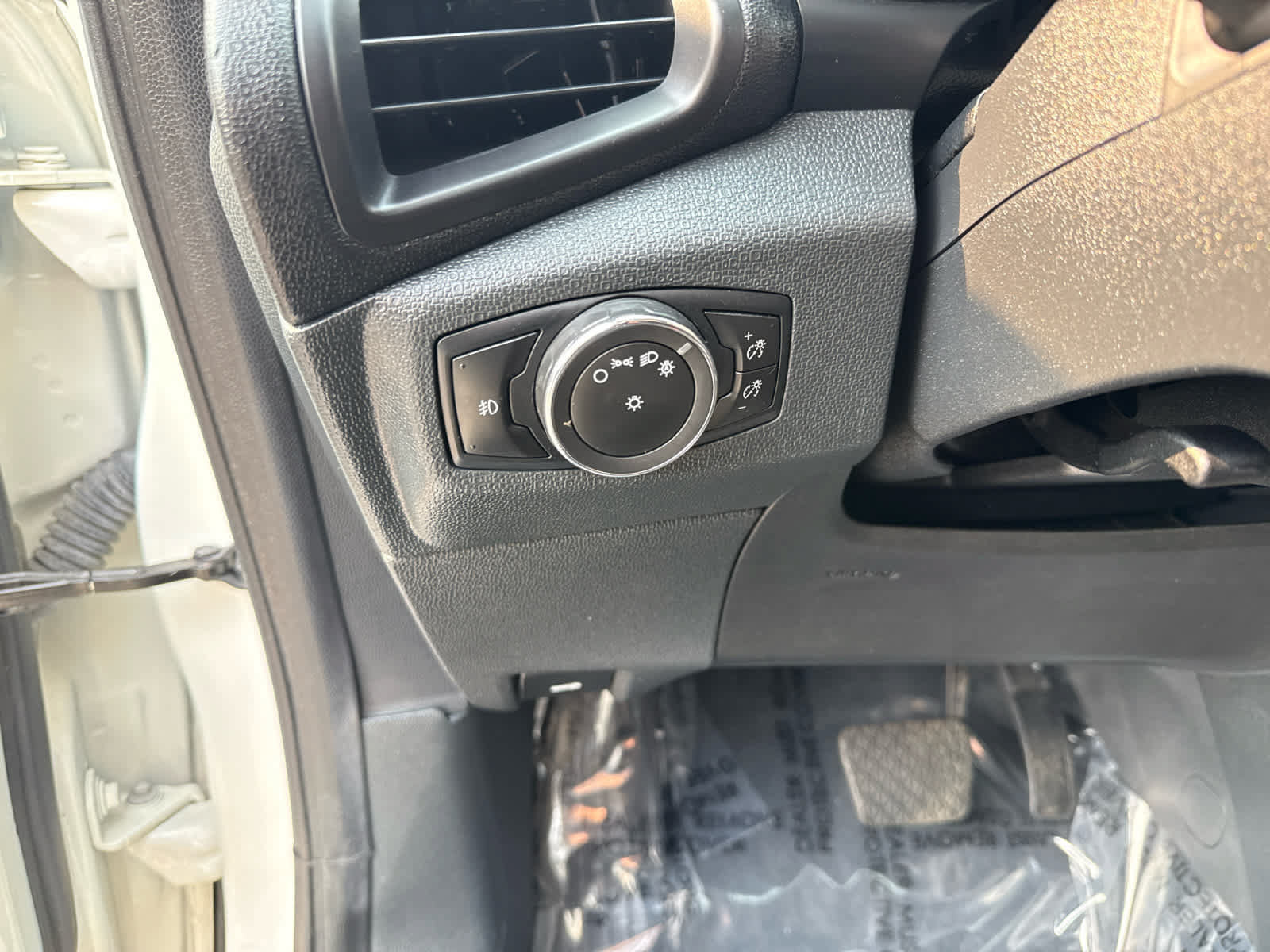 Used 2019 Ford EcoSport SE FWD image 17