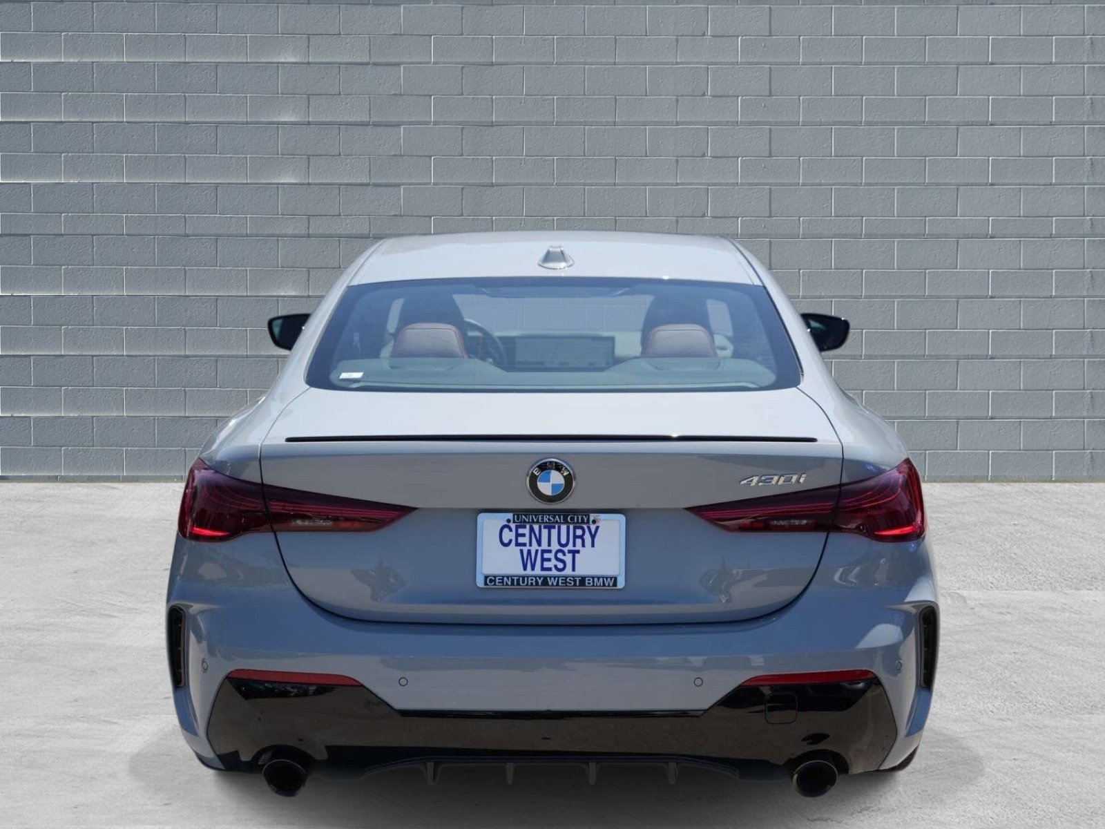 Used 2026 BMW 430i Coupe w/ M Sport Package RWD image 3