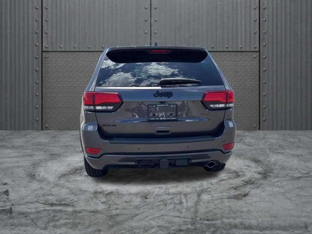 Used 2020 Jeep Grand Cherokee Altitude AWD/4WD image 6
