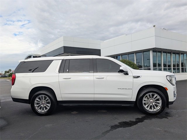 Used 2022 GMC Yukon XL SLE w/ Max Trailering Package image 3