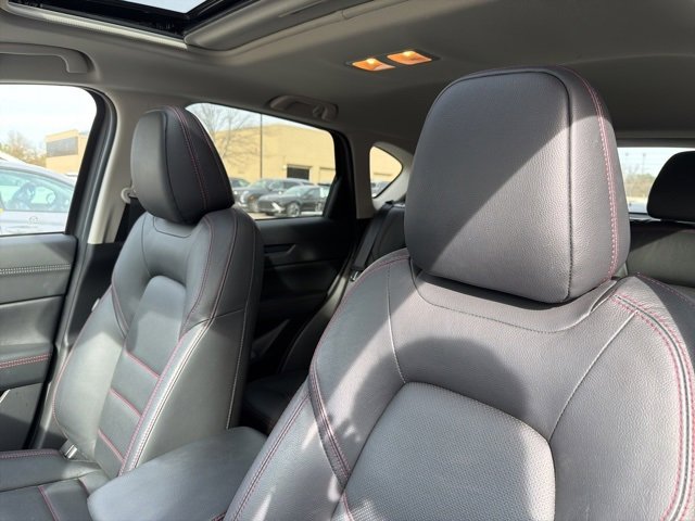 Used 2024 MAZDA CX-5 Carbon Edition image 25
