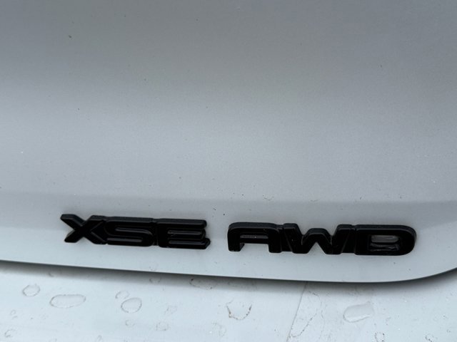 Certified 2024 Toyota Highlander XSE image 16