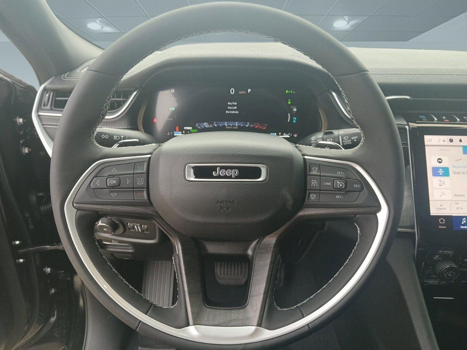 Used 2024 Jeep Grand Cherokee Limited 4xe image 15