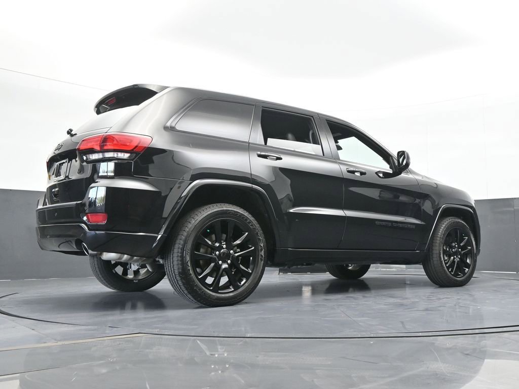 Used 2021 Jeep Grand Cherokee Laredo X RWD image 55