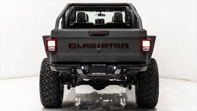 Used 2025 Jeep Gladiator Sport image 13