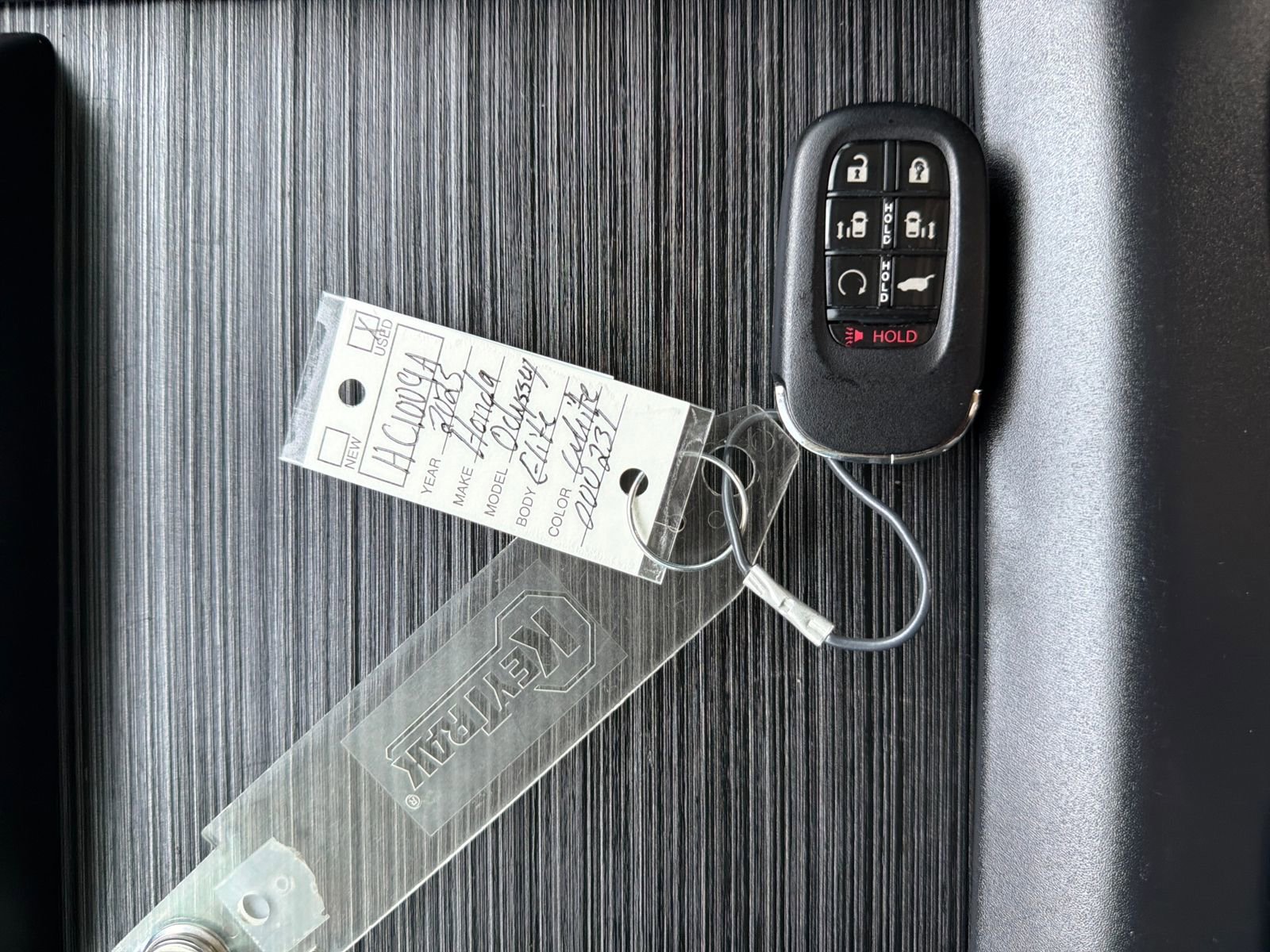 Used 2025 Honda Odyssey Elite image 29