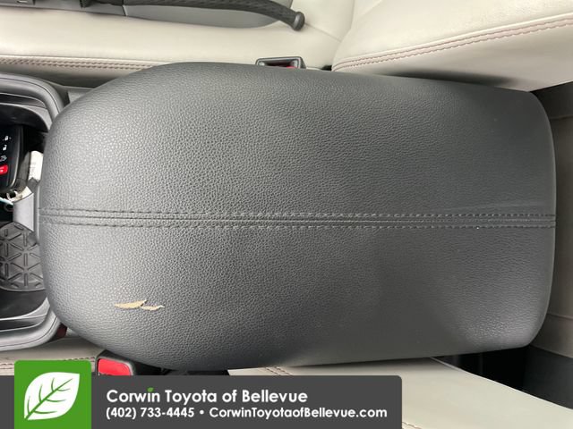 Used 2019 Toyota RAV4 XLE Premium w/ Protection Package FWD image 29