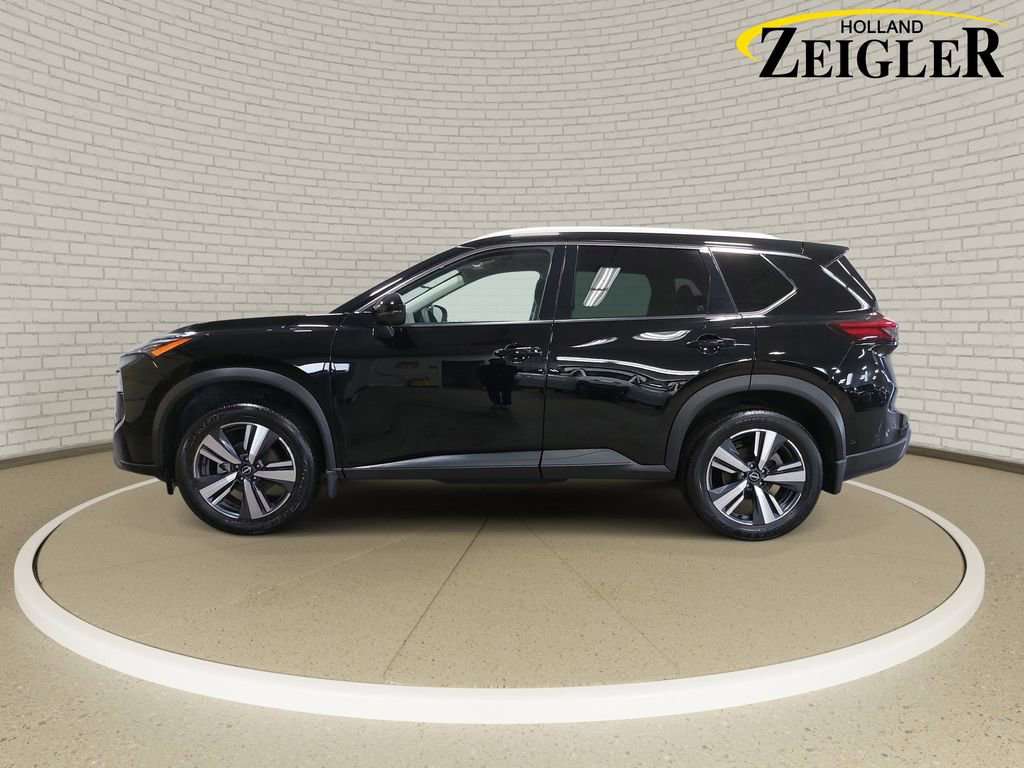 Certified 2025 Nissan Rogue SL image 8