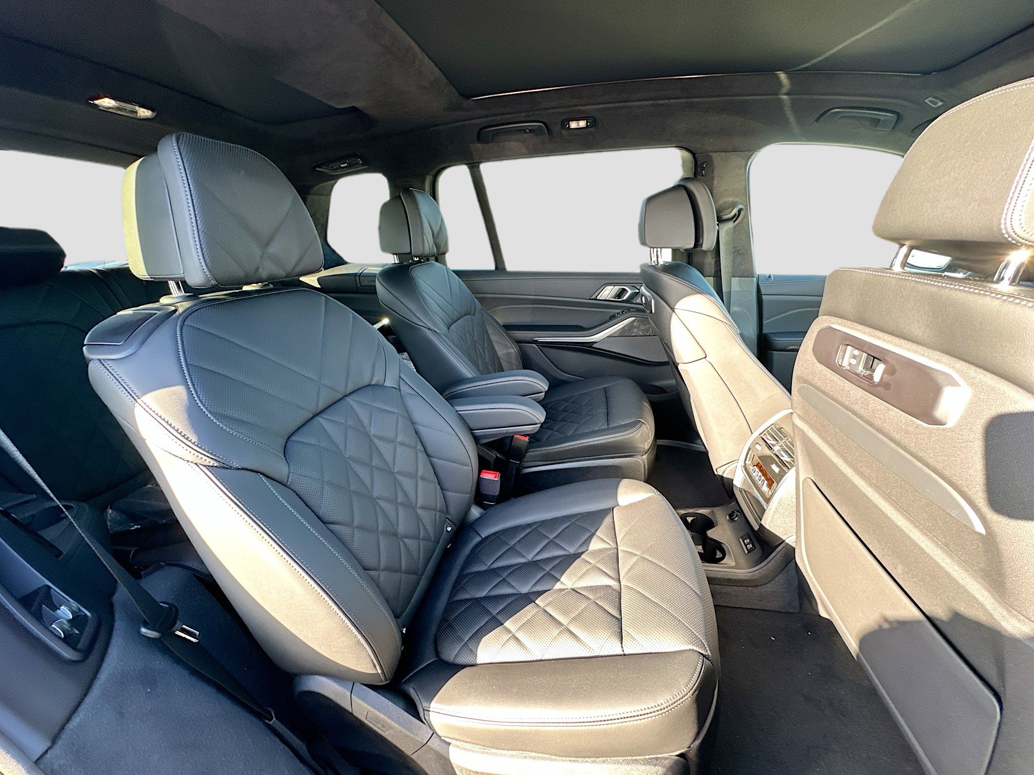 New 2026 BMW X7 xDrive40i w/ Executive Package image 23