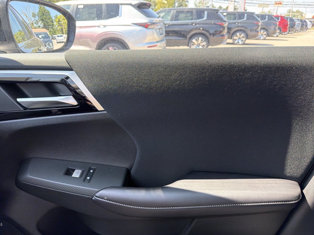 New 2026 Mitsubishi Outlander ES AWD/4WD image 23