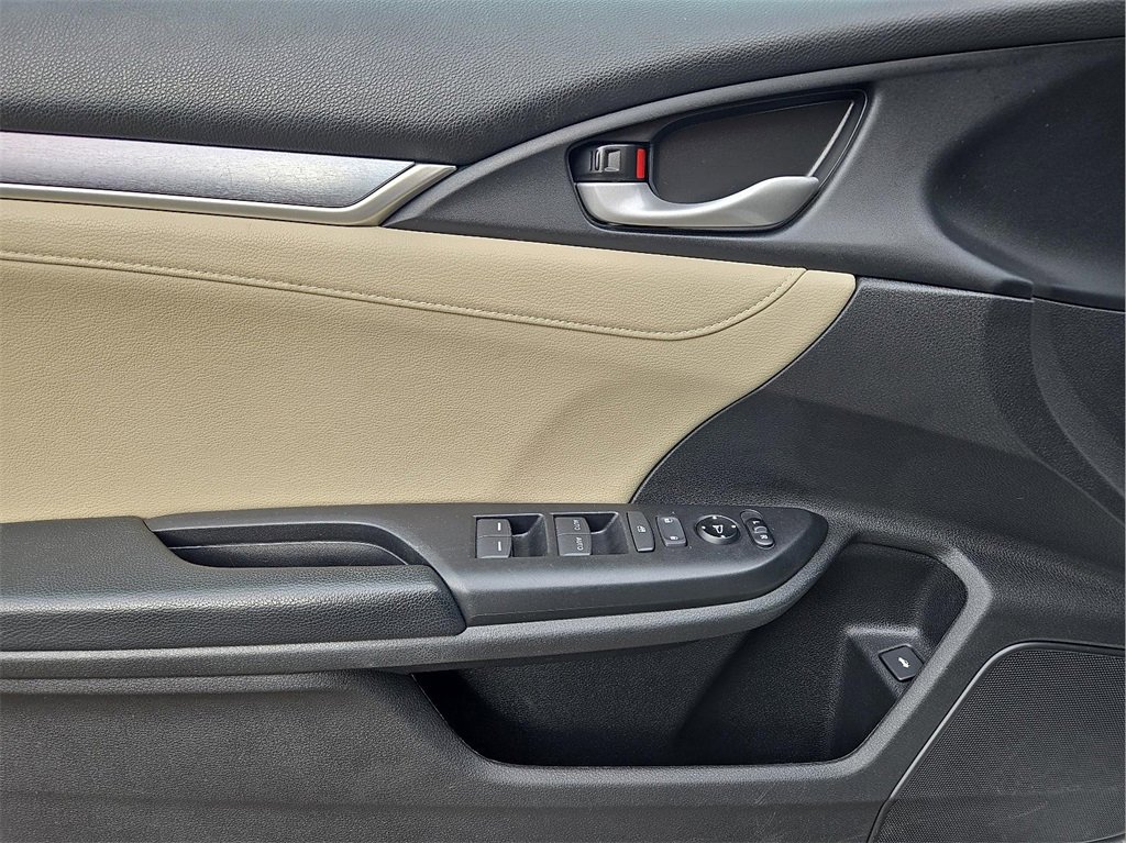 Used 2017 Honda Civic EX-L image 10