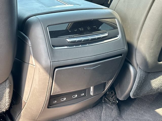 Certified 2023 Cadillac Escalade Sport Platinum AWD/4WD image 18