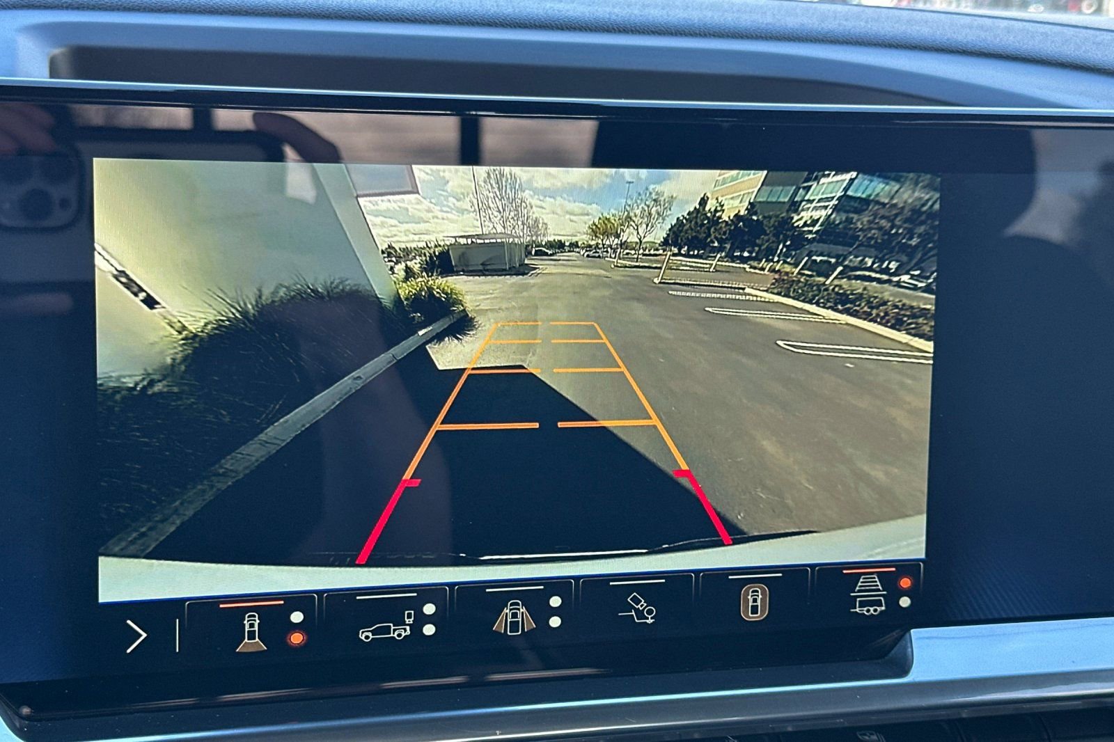 Used 2026 Chevrolet Silverado 1500 LT w/ All Star Edition Plus image 27