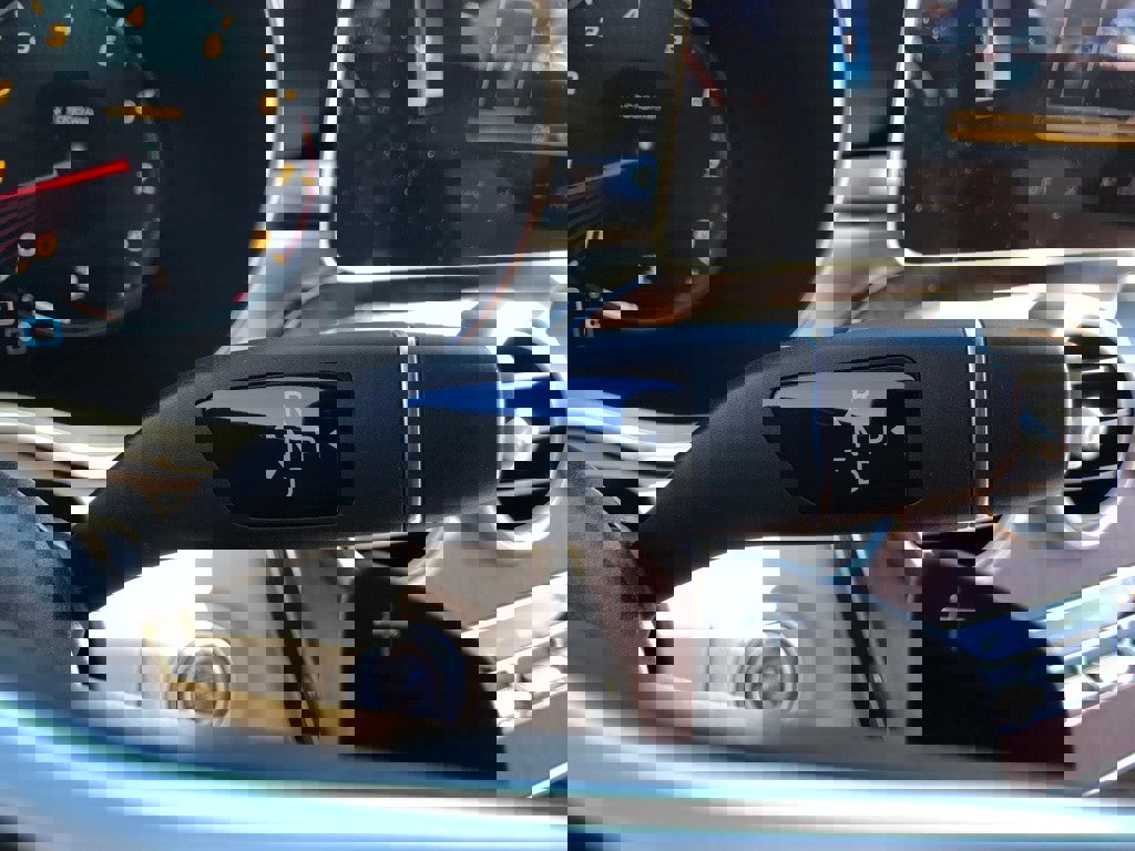 Used 2021 Mercedes-Benz C 300 4MATIC Sedan w/ Premium Package image 25