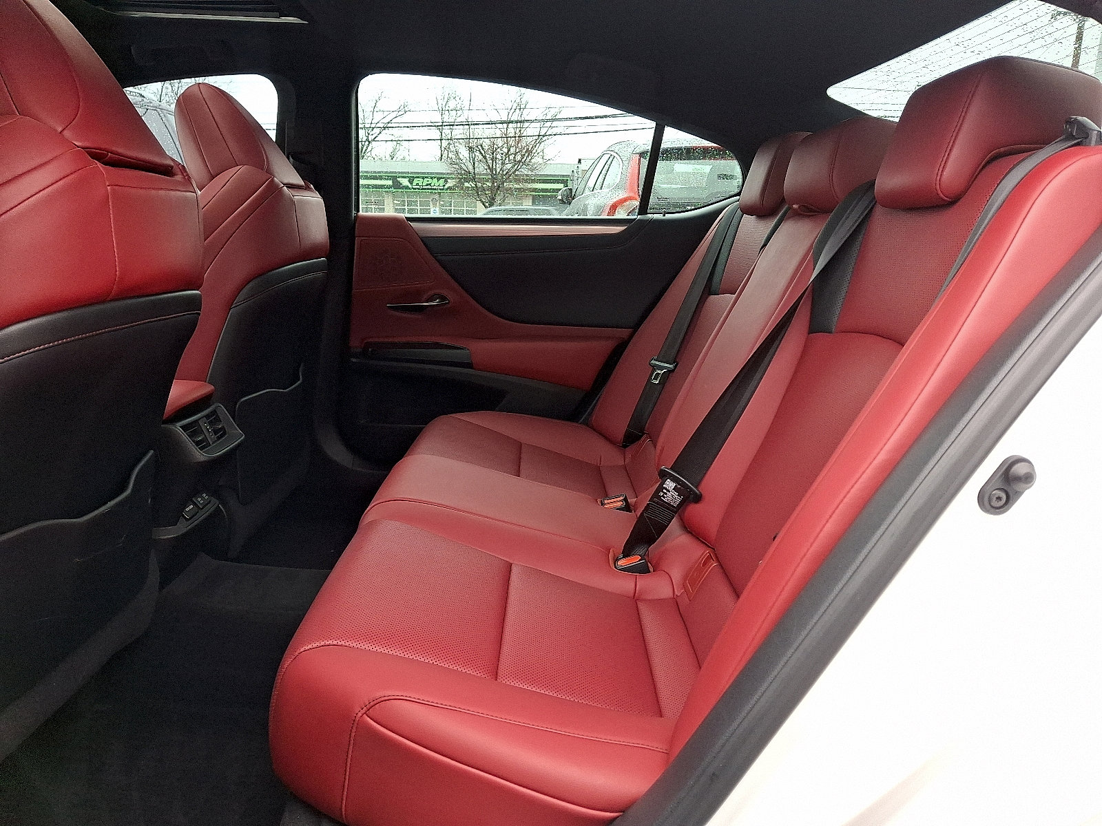 Used 2020 Lexus ES 350 F Sport image 11