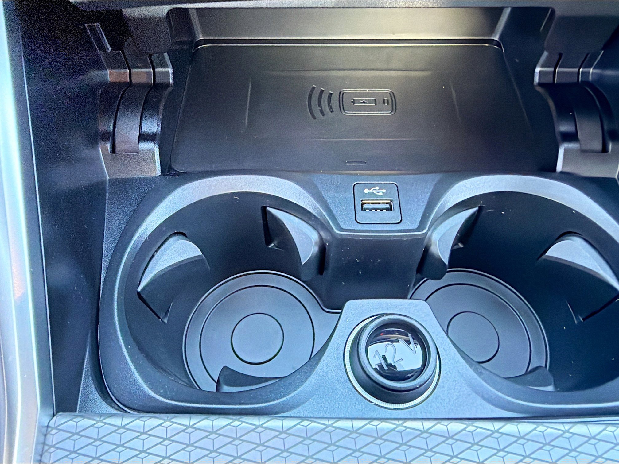 New 2026 BMW 330i xDrive Sedan w/ M Sport Package image 31