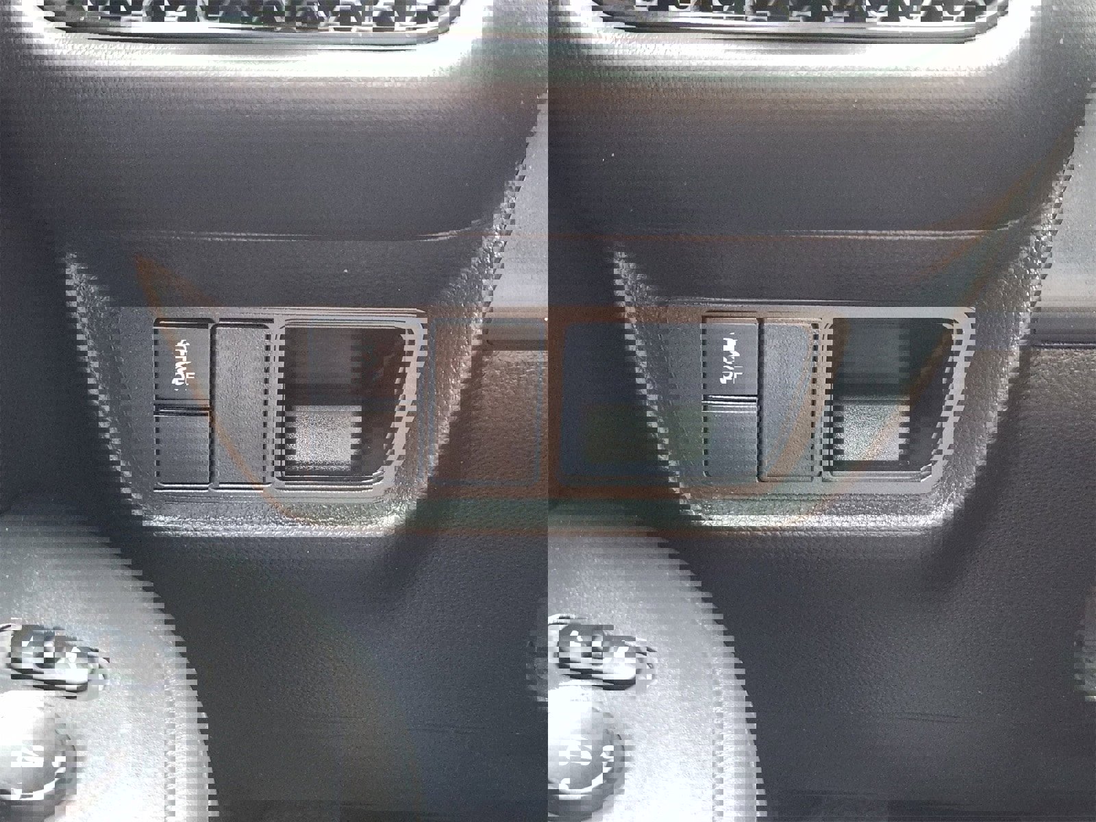 Used 2024 Honda HR-V LX image 27