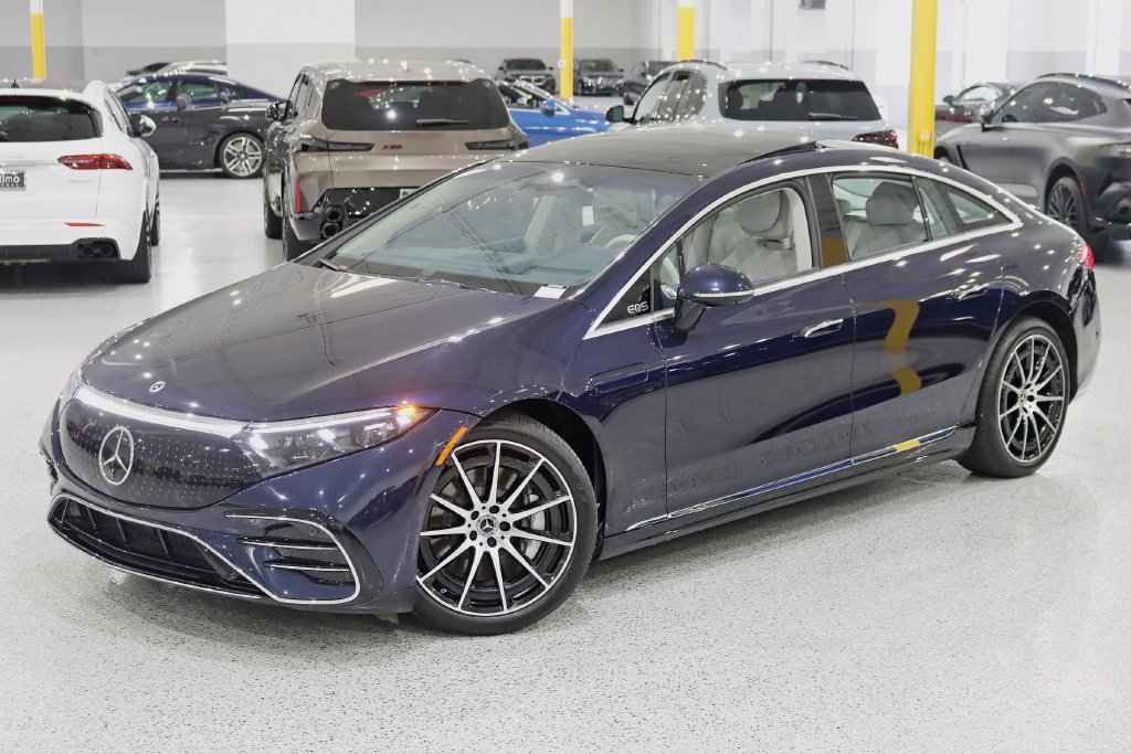 Used 2023 Mercedes-Benz EQS 580 4MATIC Sedan image 7