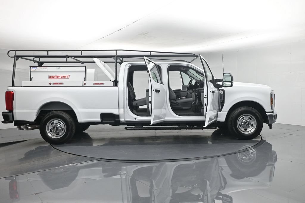 New 2026 Ford F350 XL w/ XL Chrome Package RWD image 3