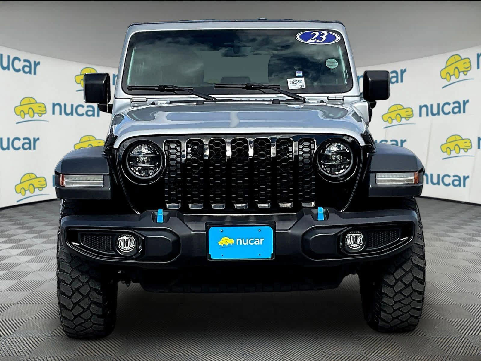 Used 2023 Jeep Wrangler Unlimited w/ Cold Weather Group AWD/4WD image 2