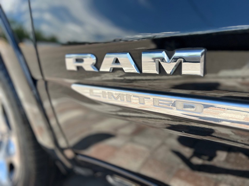 Used 2019 RAM 1500 Limited RWD image 14