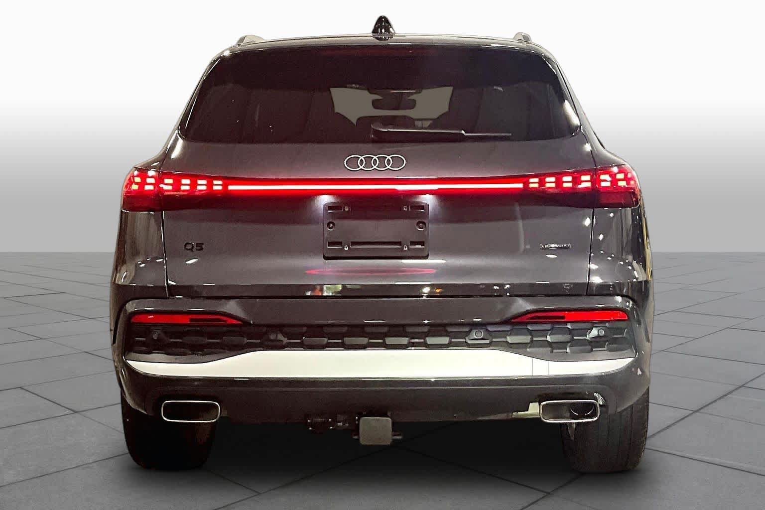 Used 2025 Audi Q5 Premium Plus AWD/4WD image 5