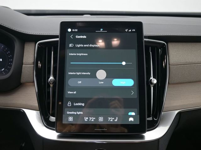 New 2026 Volvo XC90 B6 Ultra w/ Lounge Package image 17