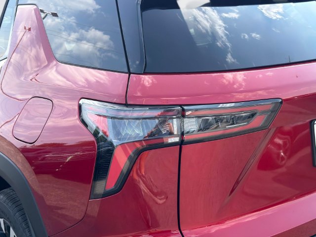 New 2027 Chevrolet Equinox RS w/ Safety and Technology Package FWD image 11