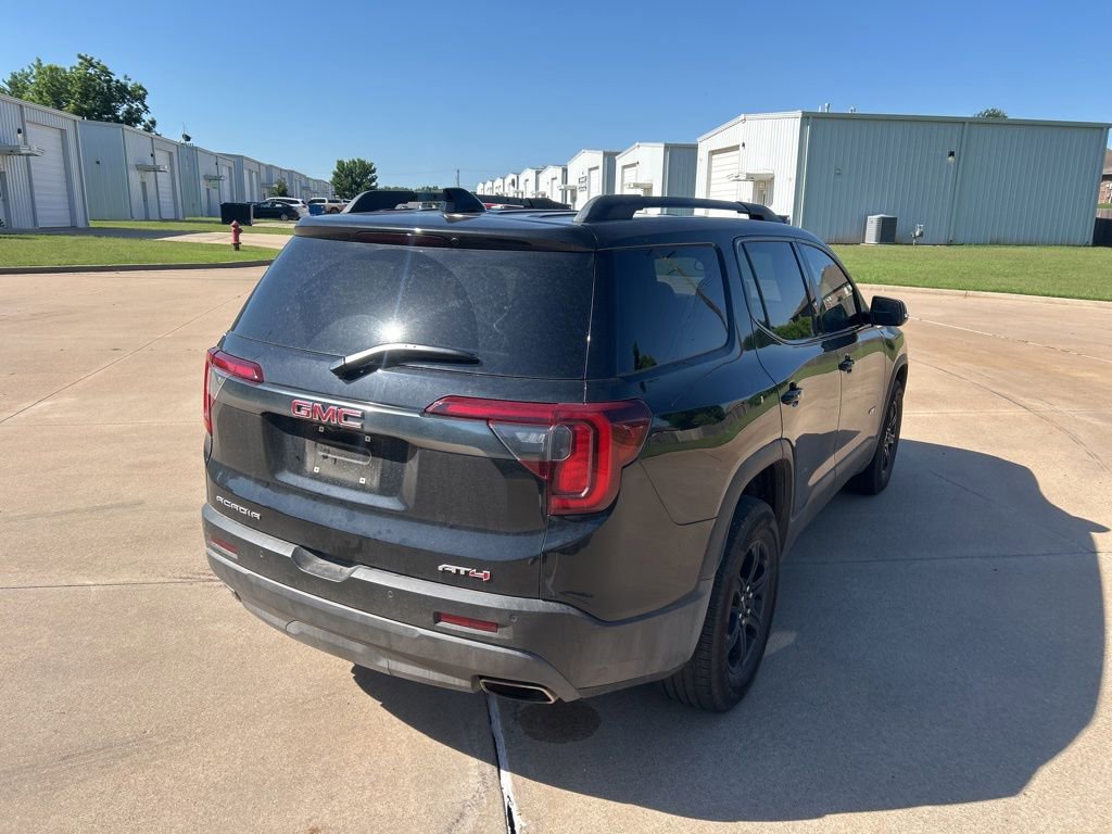 Used 2021 GMC Acadia AT4 w/ Technology Package AWD/4WD image 5