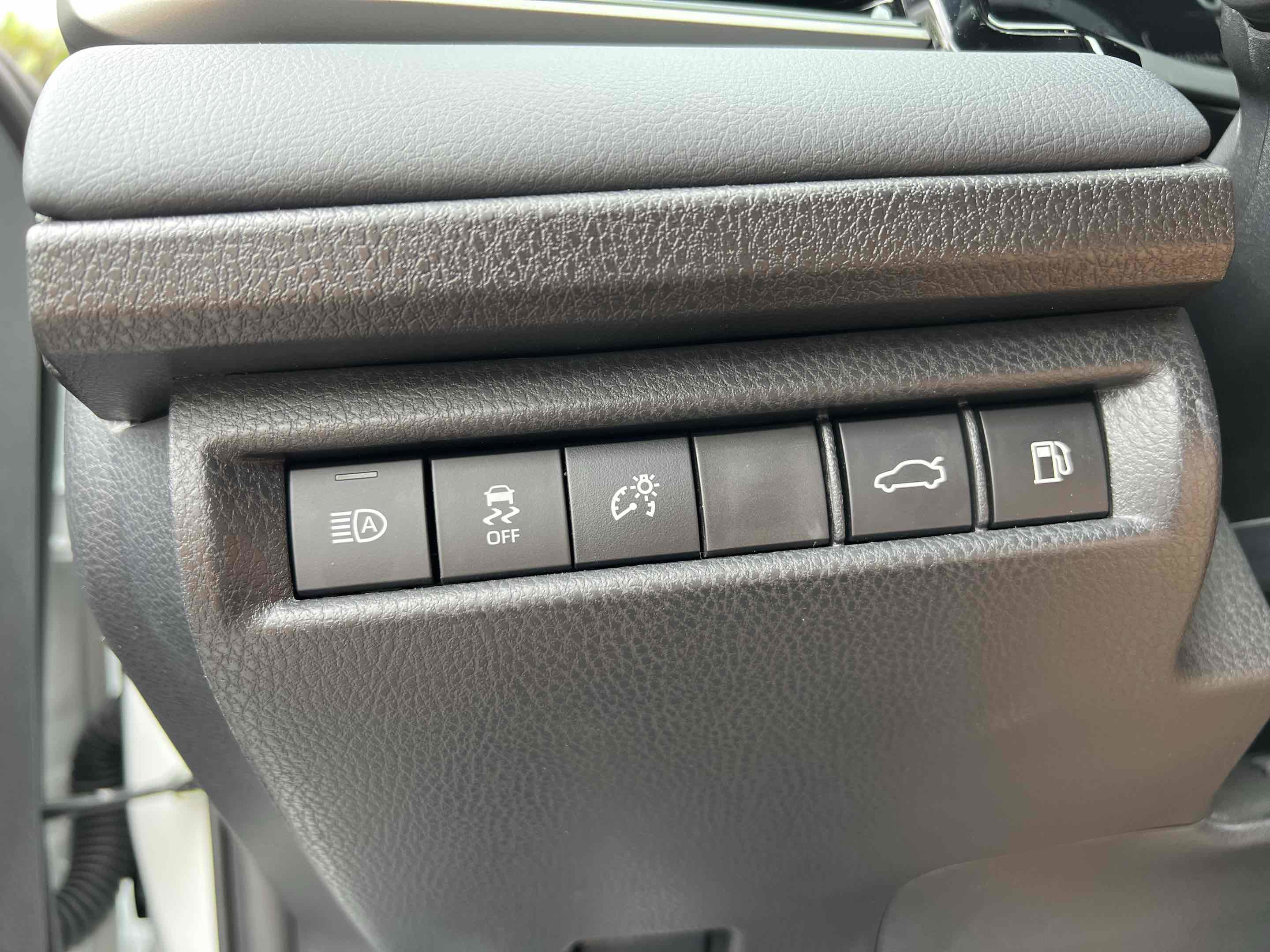 Used 2025 Toyota Camry XSE image 41